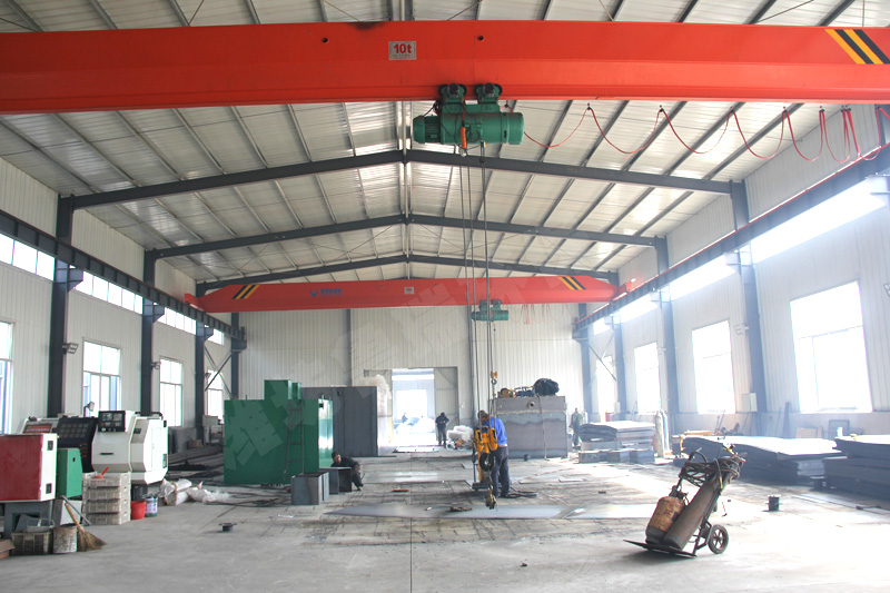 疊螺污泥濃縮污泥脫水機生產車間